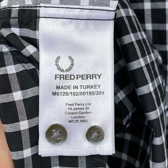 FRED PERRY Checkered Plaid size small - Picture 8 of 11